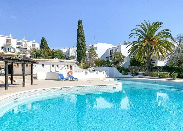 Seaside Retreat With Pool, Ac, And Fast Wi-fi * Albufeira