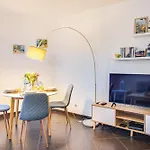 Seaside Retreat With Pool, Ac, And Fast Wi-fi