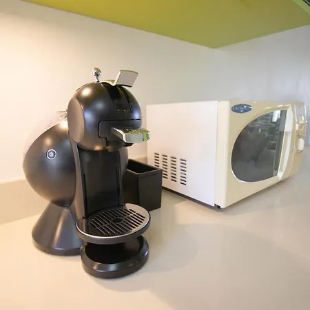 Seaside Retreat With Pool, Ac, And Fast Wi-fi Appartamento *