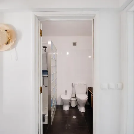 Seaside Retreat With Pool, Ac, And Fast Wi-fi Albufeira