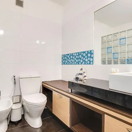 Seaside Retreat With Pool, Ac, And Fast Wi-fi Apartment Albufeira